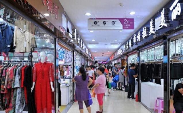 百货批发市场会倒闭吗
